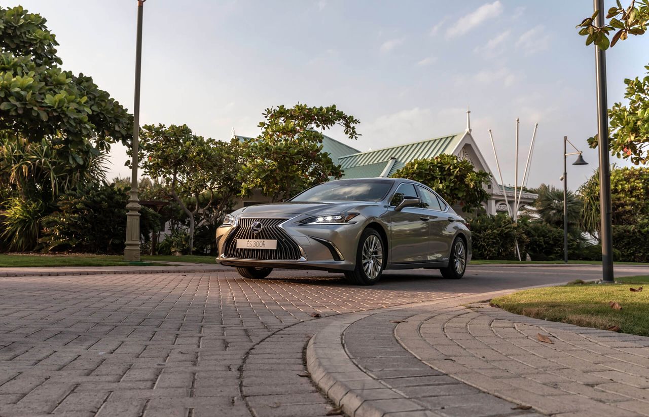 Lexus_ES_350_1_1e2281dd90
